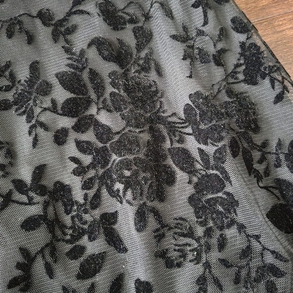 Speechless Black Faux Suede Lace Embroidered Shift Dress- size XS - Picture 7 of 11